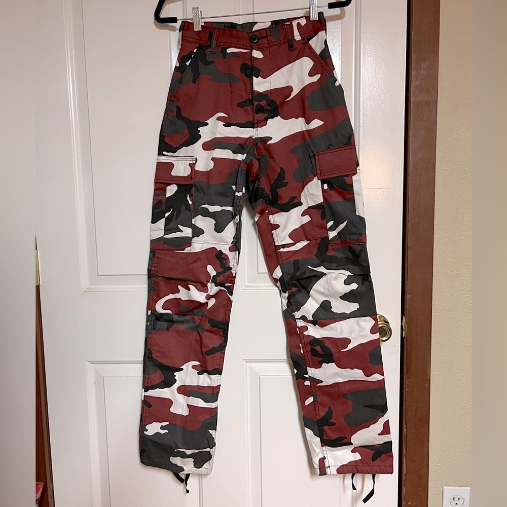 Cargo Rust Red Camouflage Pants